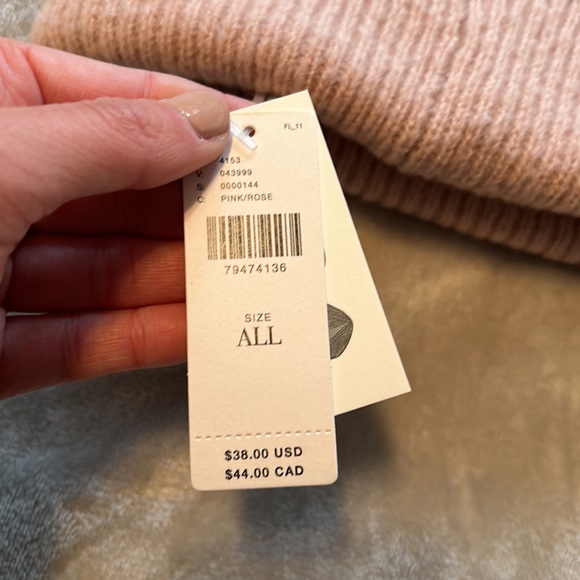 Anthropologie Toque 🩷 - Picture 2 of 2